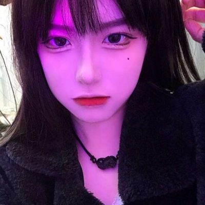 2021最火漫画女生头像闺蜜一对两张图片