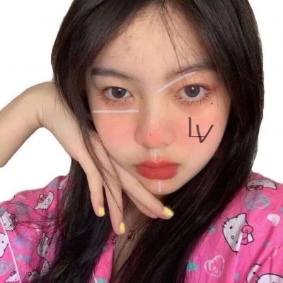 2021最火黑白头像女生抽烟图片