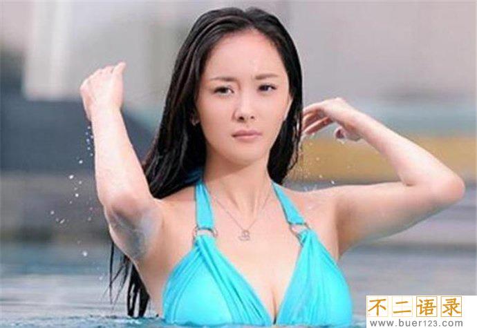 杨幂胸有多大图片 杨幂的比基尼装让人流鼻血图片