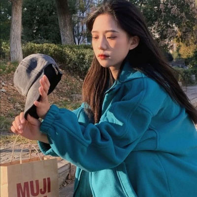 2021超仙手机动漫卡通头像女生图片