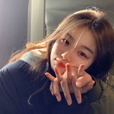 2021超仙手机动漫卡通头像女生图片