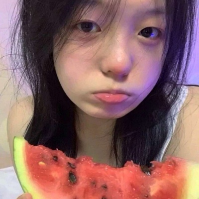 2021微信头像真人长发清新女生头像侧脸图片
