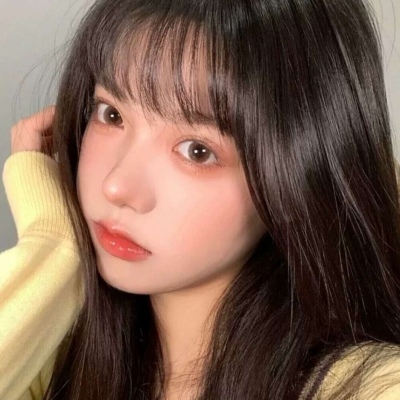 2021微信头像真人长发清新女生头像侧脸图片