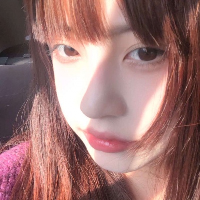 精选照片女生头像女生图片