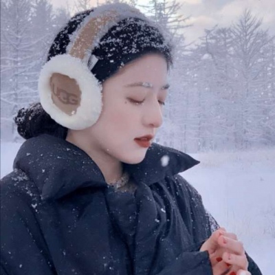 高清好看的头像冬天犯人的女生微信头像图片