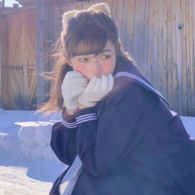 高清好看的头像冬天犯人的女生微信头像图片