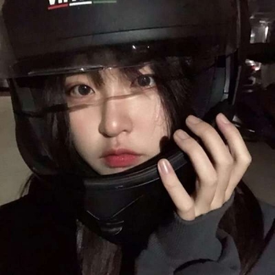 2021最火真人精致小红书女生头像霸气不露脸图片