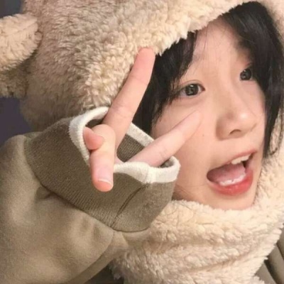 2021最火真人精致小红书女生头像霸气不露脸图片