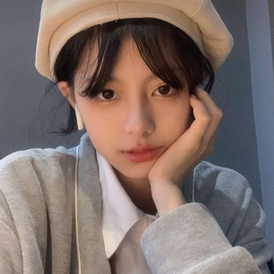高清2021超可爱甜美韩国女生黑白头像霸气图片