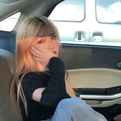 高清2021年紫色的唯美头像女生头像图片大全图片