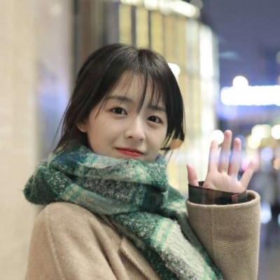 高清好看的2021戴口罩背影头像女生头像图片