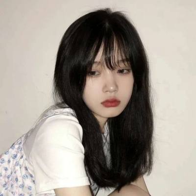 高清好看的2021戴口罩背影头像女生头像图片