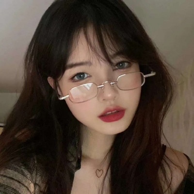 QQ2021真人女生可爱头像图片图片