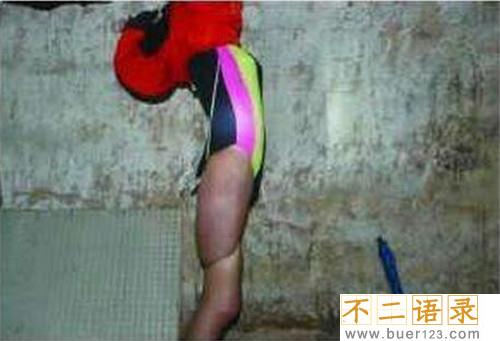 2009年重庆红衣男孩事件 揭秘重庆红衣男孩死亡真相图片