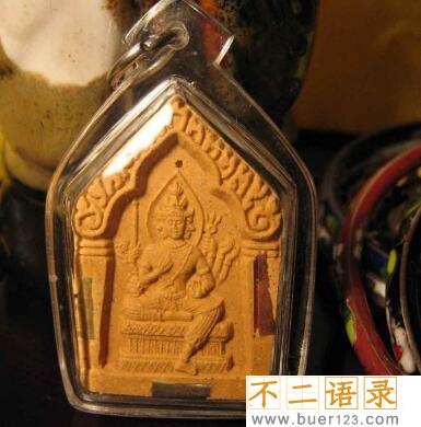 泰国佛牌极度危险不要碰 会透支生命？(恶意造谣)图片