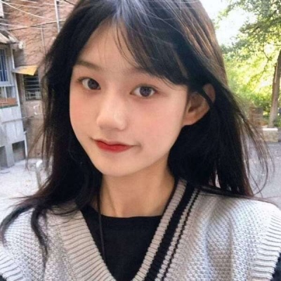 高清好看的高级小众简笔画动态qq头像女生图片