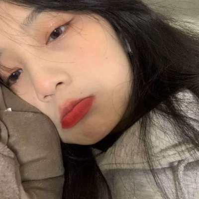 高清好看的高级小众简笔画动态qq头像女生图片