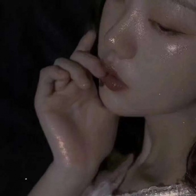 高清ins优质仙气部位大圆脸适合短发图片2015女生头像图片