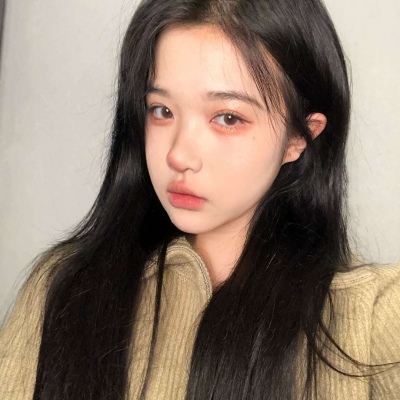 高清单人超级好看的闺蜜头像女生霸气可爱动漫图片