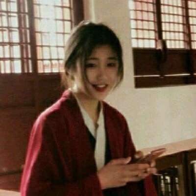 2021年衬衫校服女生头像女生图片