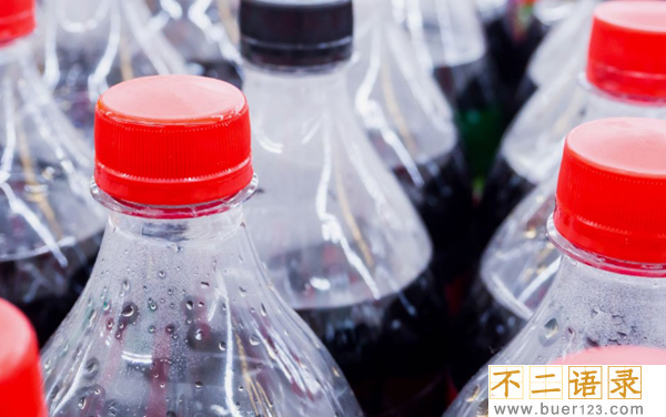 喝苏打水能生男孩吗?苏打水的十大好处与坏处图片