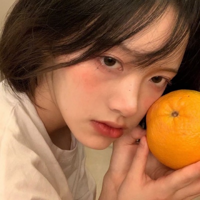高清好看的2021头像动漫露背唯美头像女生头像女生图片