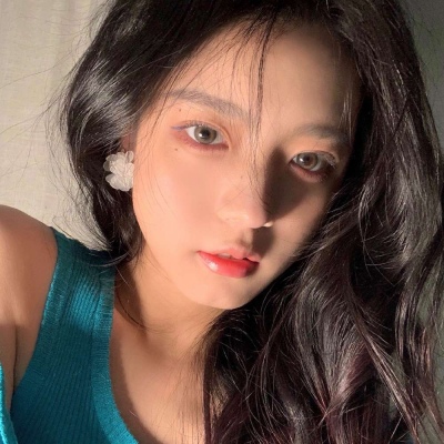 高清好看有气质的2021头像美少女头像粉色 女生图片