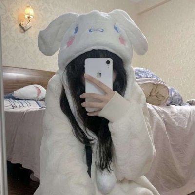 2021最流行的遮脸照片女生头像13图片