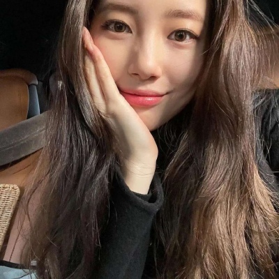 高清好看的2021年最流行简单头像图片女生可爱图片