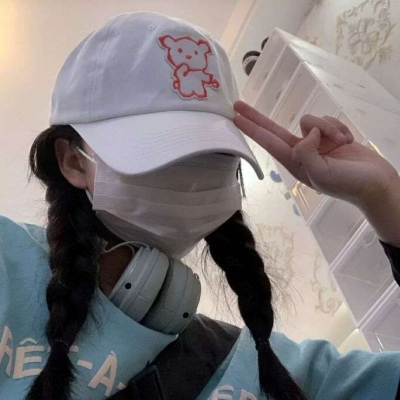 头像2021年最流行电脑桌面壁纸女生头像图片
