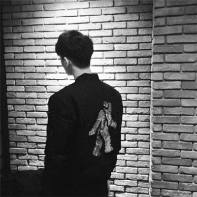 霸气又伤感的炫酷冷酷头像男生图片大全图片