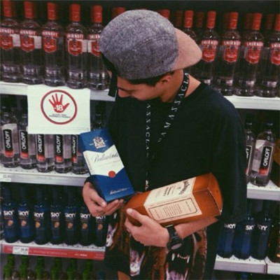 颓废伤感的最好看的男生女生头像图片