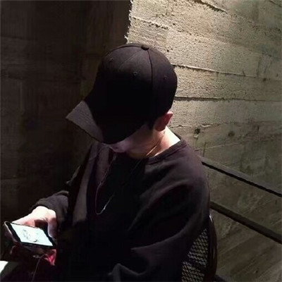 颓废伤感的最好看的男生女生头像图片
