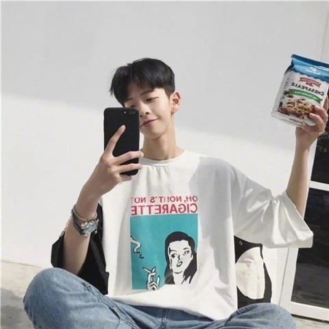 480x480图片快手头像真实点的头像男生图片