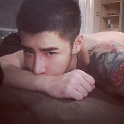 qq头像男生比较恶心的头像图片