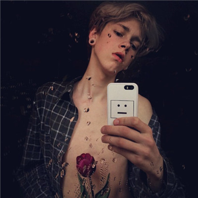 qq头像男生比较恶心的头像图片