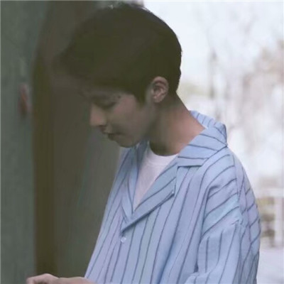 2018好哥们好兄弟头像两张一人一张二次元男生头像萌萌情侣图片