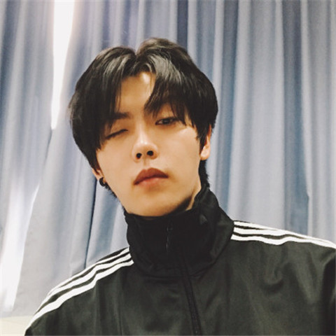 微信头像男生有钱图片