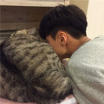 2018日落的男生真人头像图片