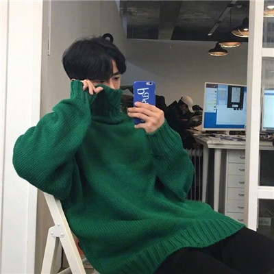 白色头发QQ头像男生图片