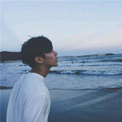 孤独伤感古风男生侧颜qq头像图片