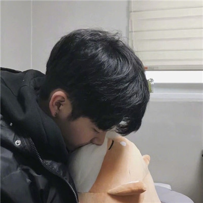 快手qq头像真人男生高清自拍图片