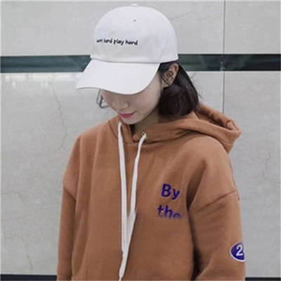qq头像外国小女生萌图片