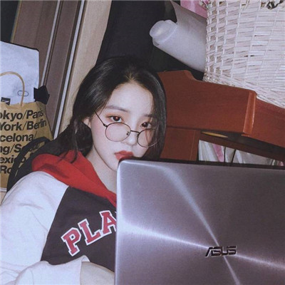 伤感女生头像唯美图片图片