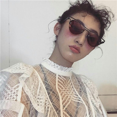 伤感女生头像唯美图片图片