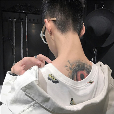 帅气头像蓝色男生清新头像图片