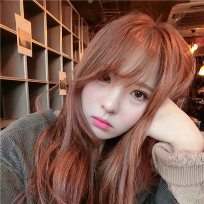 森系复古文艺女生头像图片