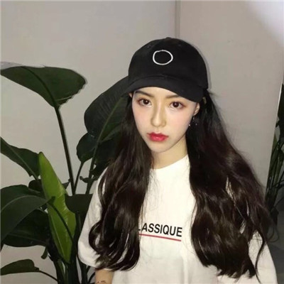 森系复古文艺女生头像图片
