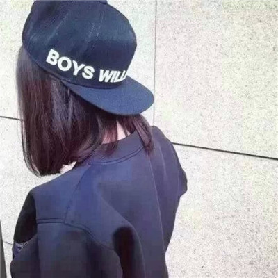 qq女生闺密头像背影图片