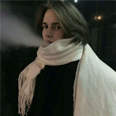 2018伤感头像图片动漫可爱 男生头像背影图片